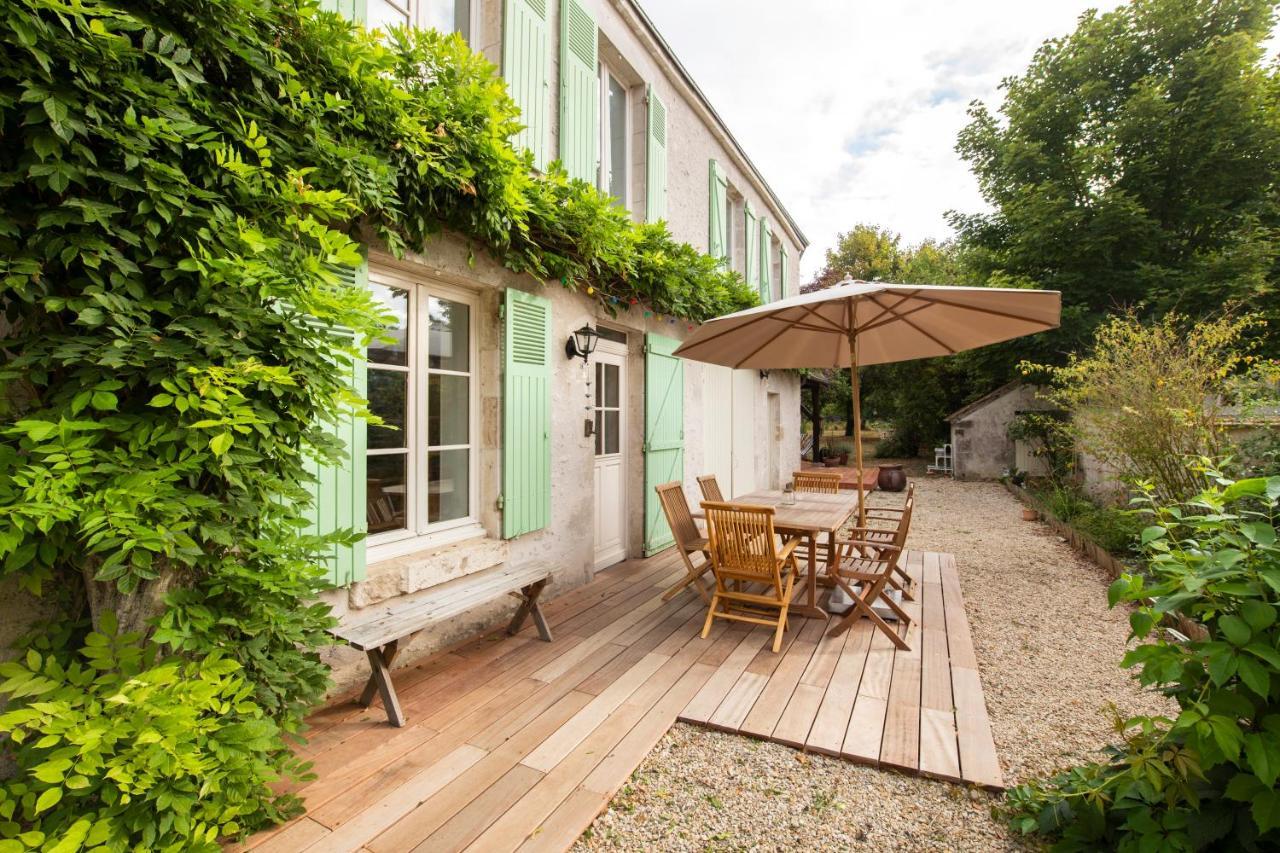 Le Jardin De Josnes Bed & Breakfast ภายนอก รูปภาพ